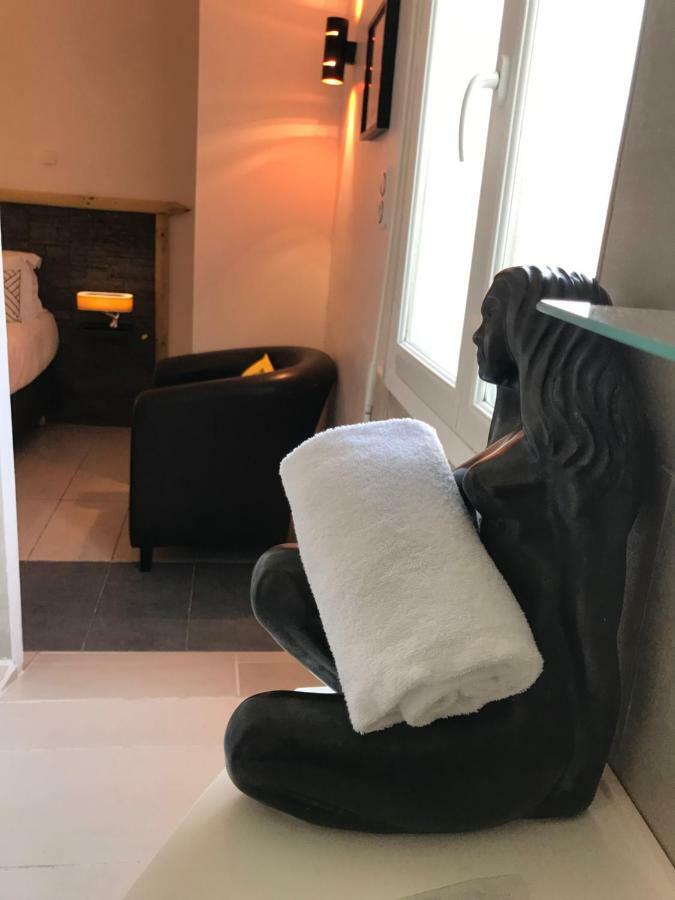 De La Mer Hotel